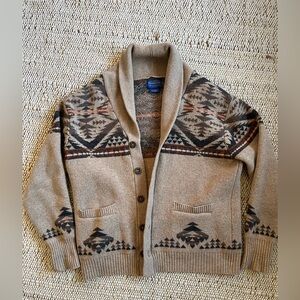 Vintage PENDLETON shawl collar cardigan in men’s size Large. 100% lambswool.